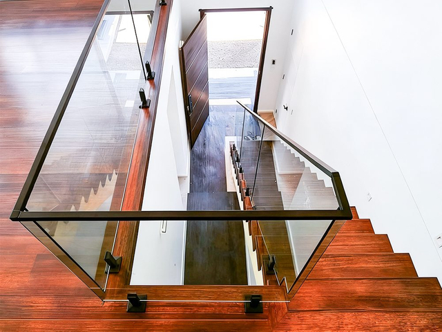 Handrail6